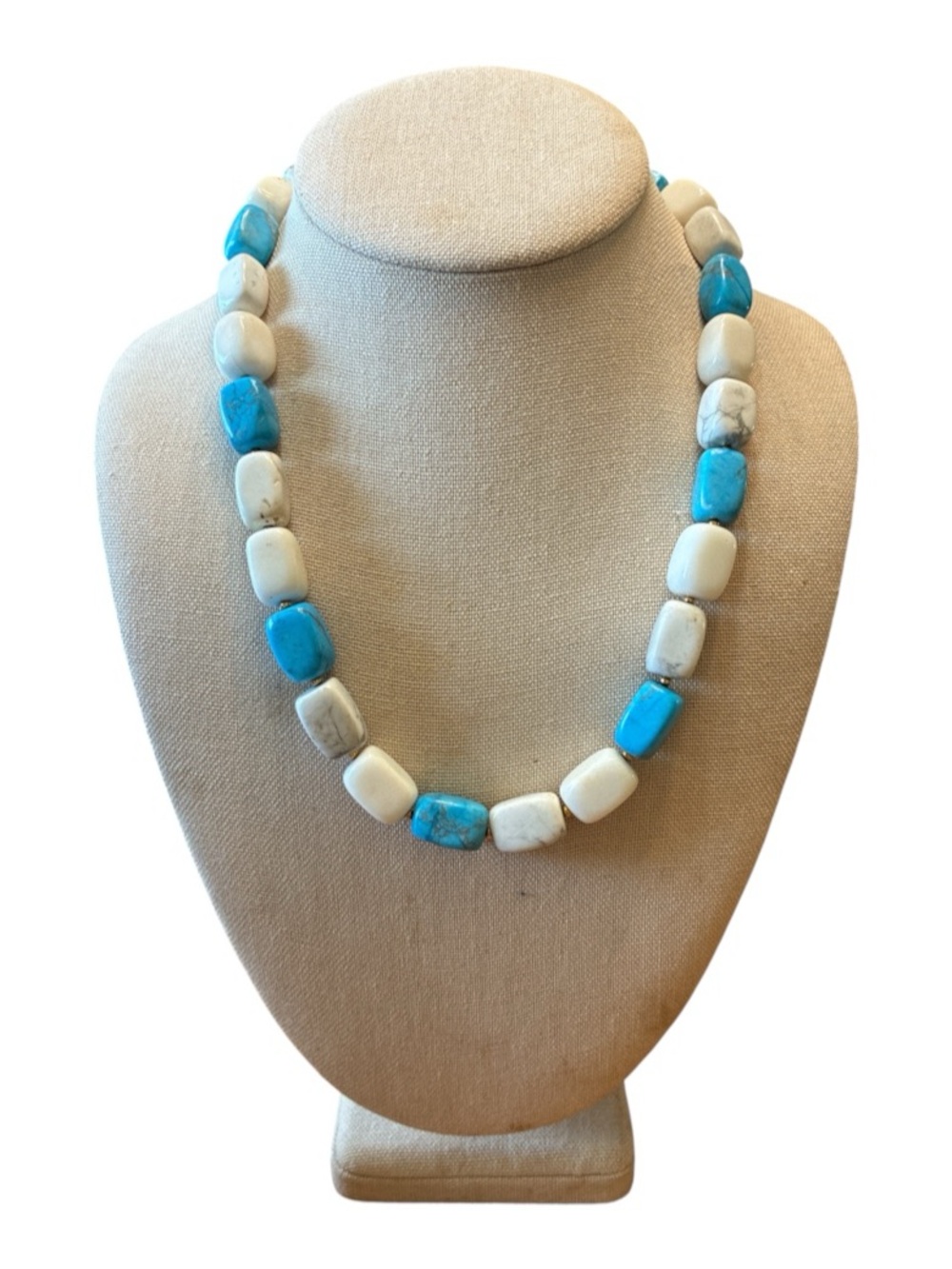 🔵 Blue & White Stone Beaded Necklace ~ 20.5 Inches